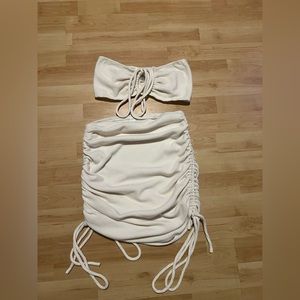 isabelles cabinet set